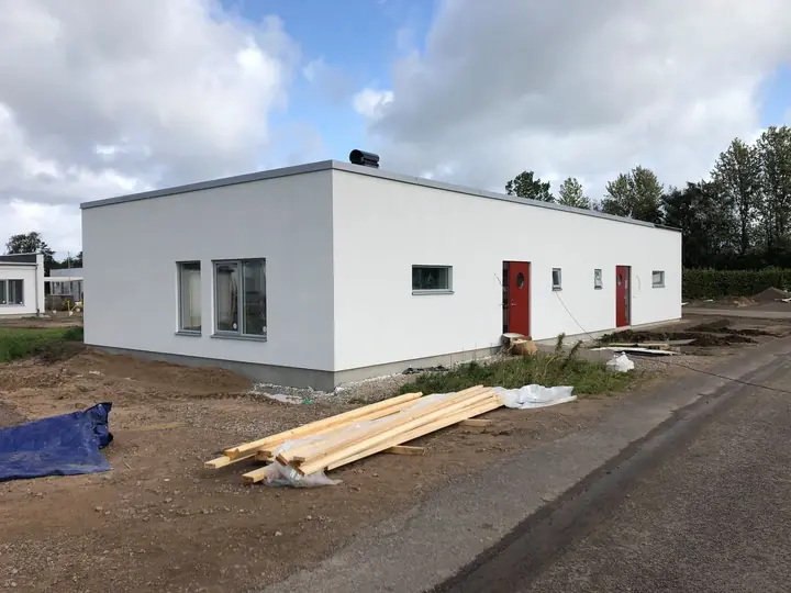 Pabeigta moderna vienstāva privātmāja
